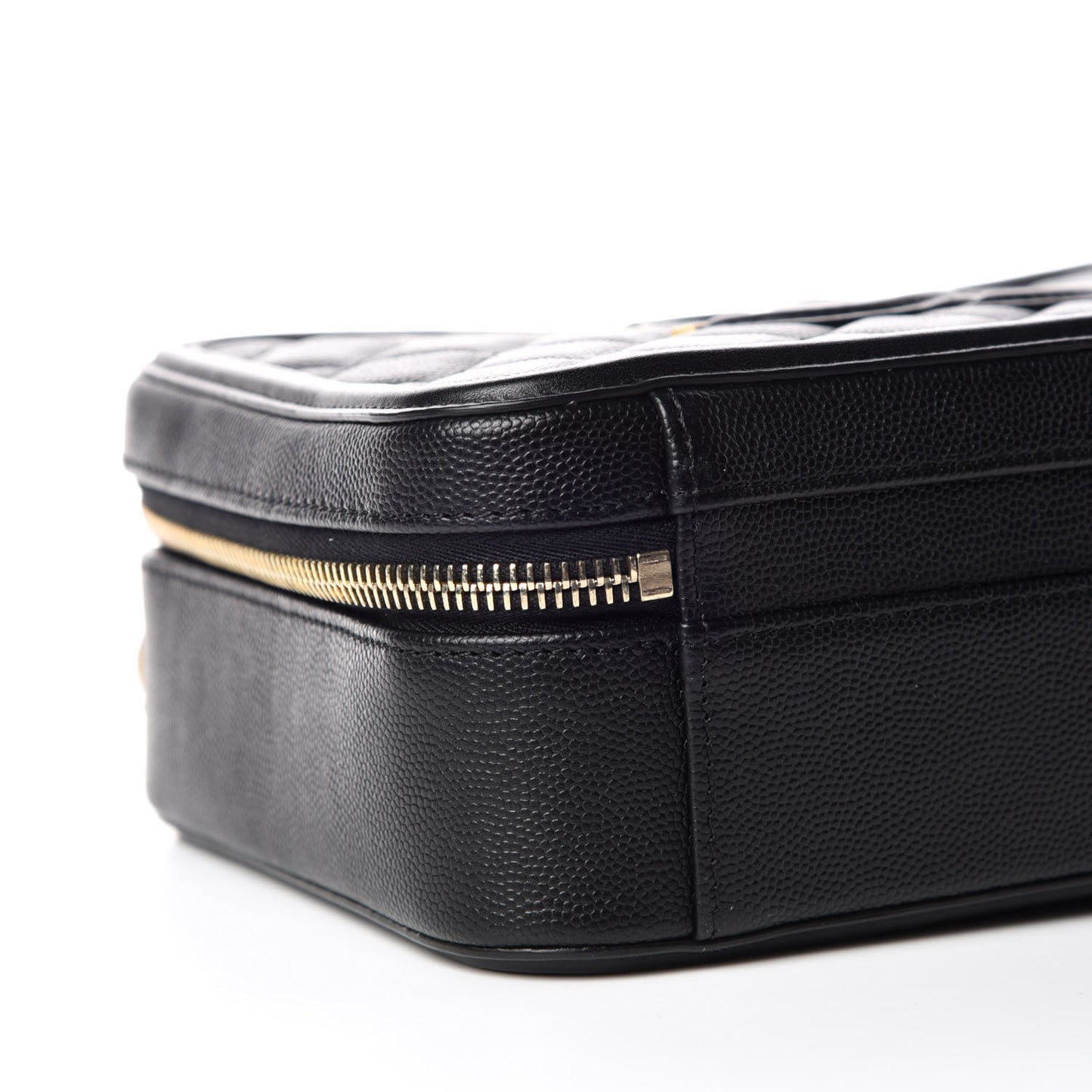 Caviar Quilted Medium CC Filigree Vanity Case Black