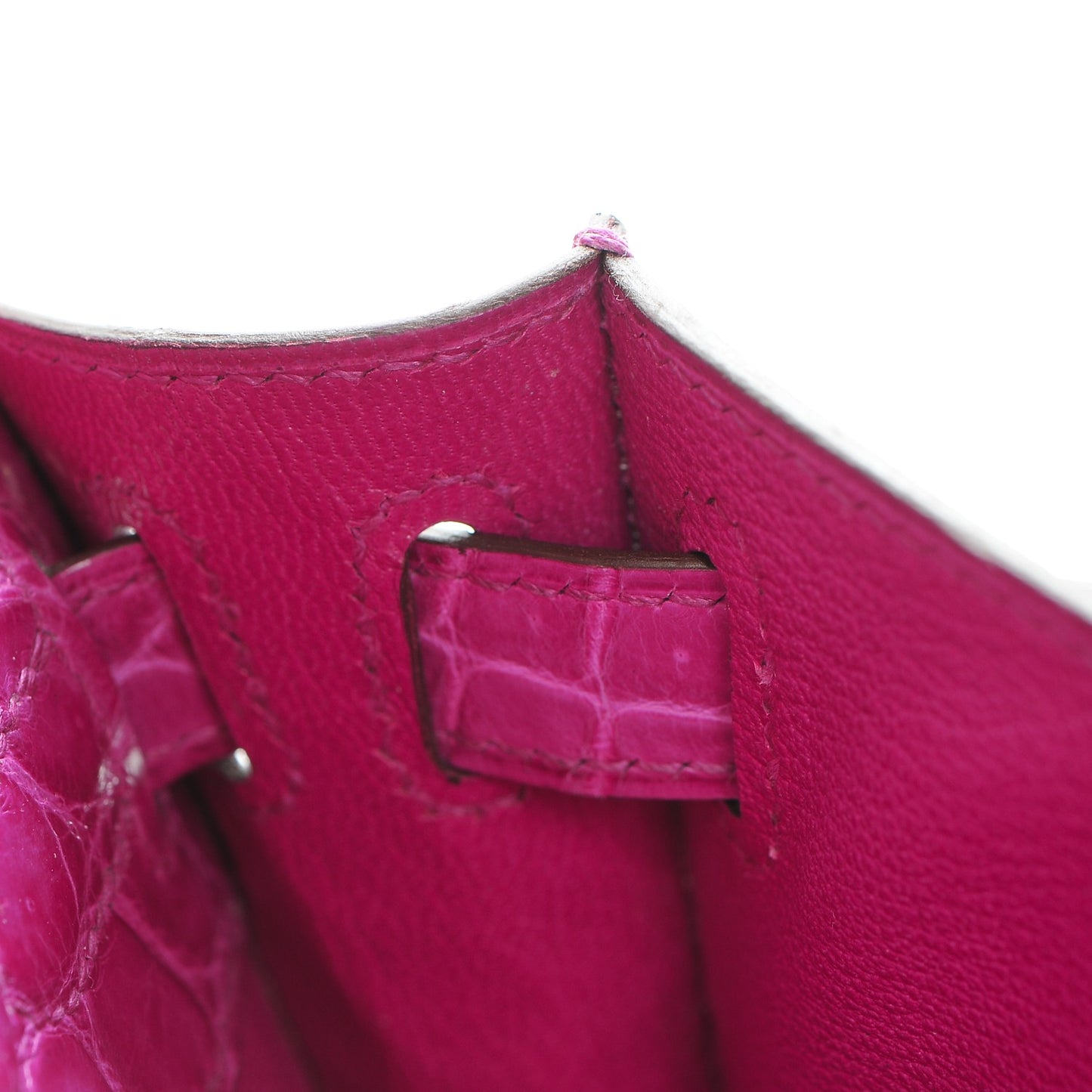 Shiny Niloticus Crocodile Kelly Cut Pochette Rose Scheherazade