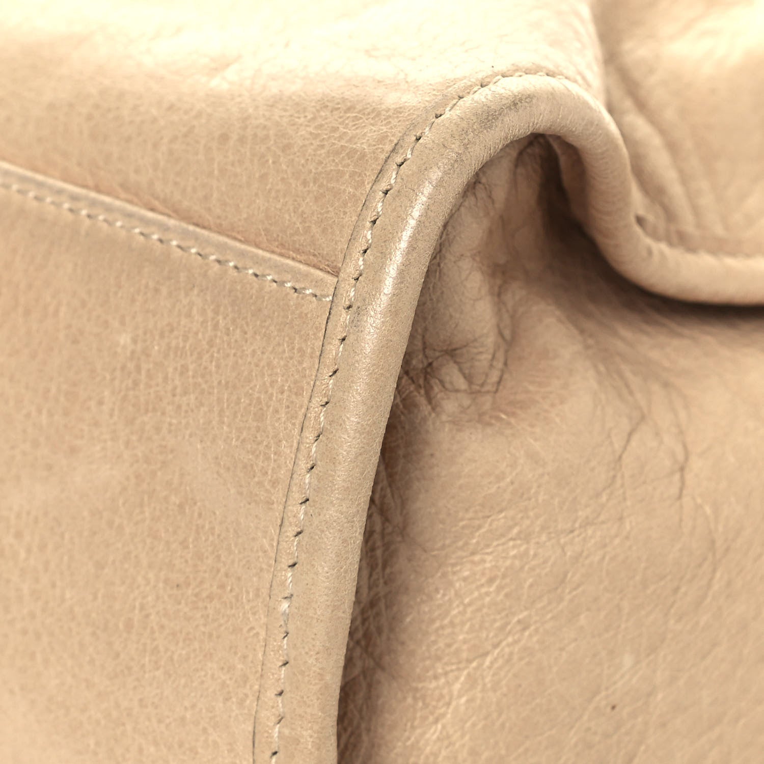 Balenciaga Agneau Classic Hardware City Sahara 13 of 19