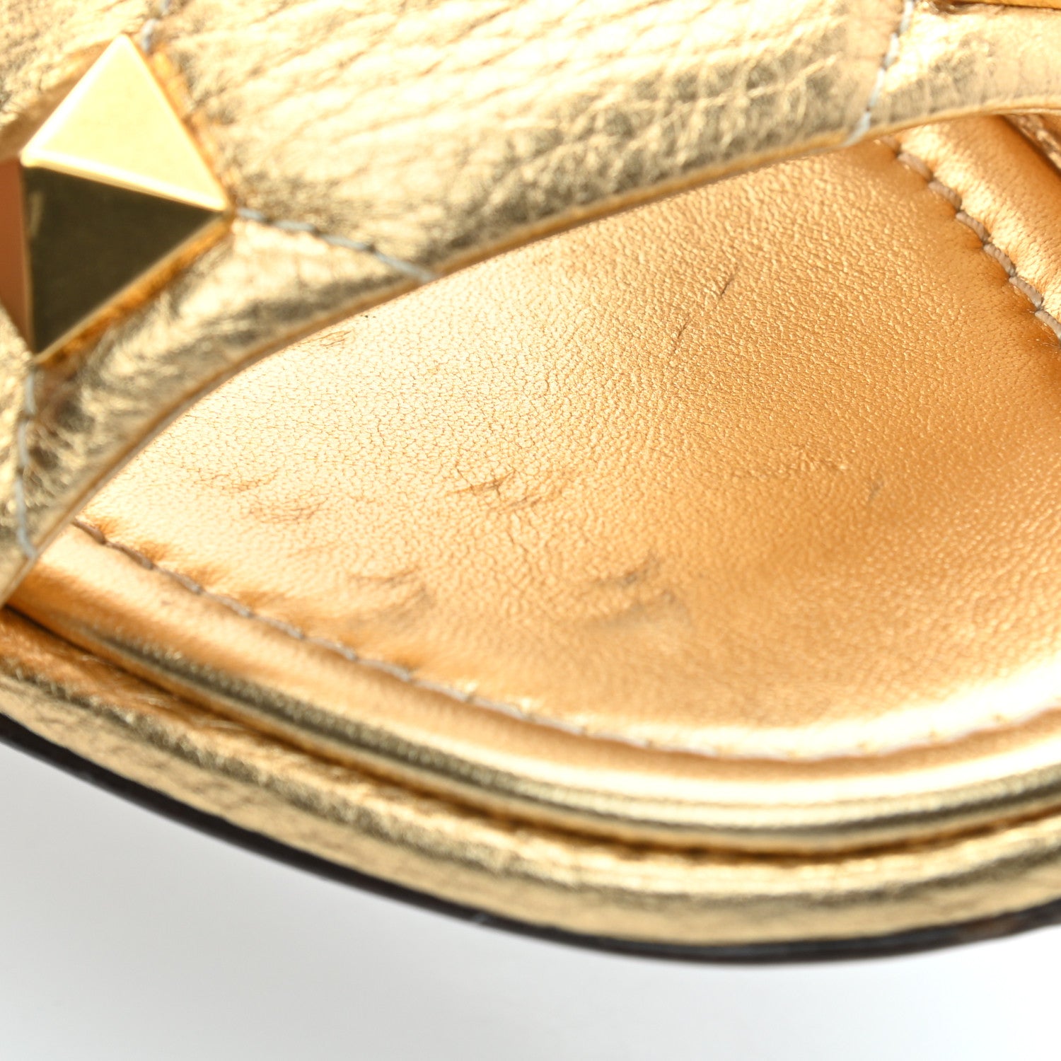 Valentino Garavani Metallic Pebbled Calfskin Roman Stud Flat Slide Sandals 40 Antique Brass 9 of 9