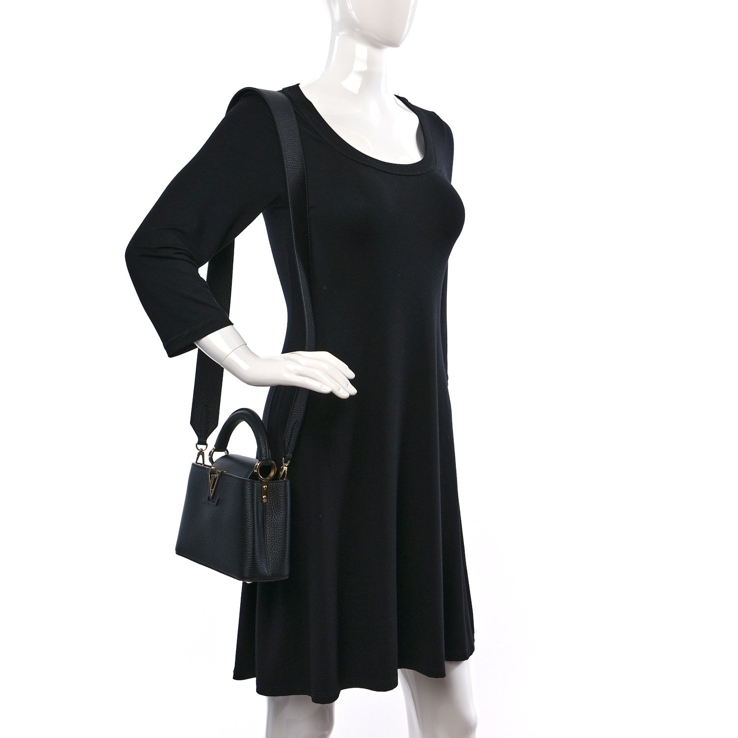 Louis Vuitton Taurillon Mini Capucines Black 2 of 9