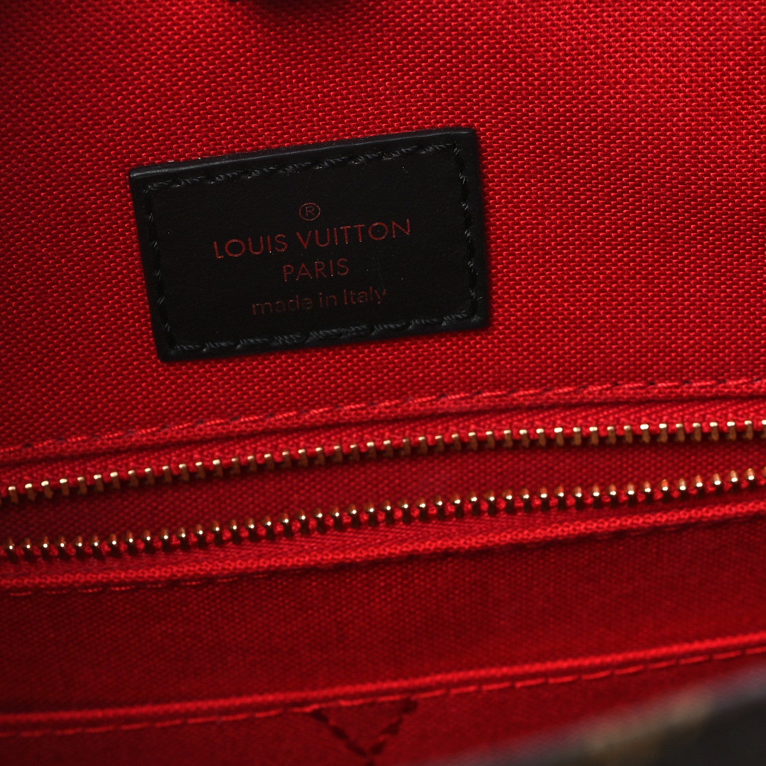 Louis Vuitton Reverse Monogram Giant Onthego MM 6 of 11