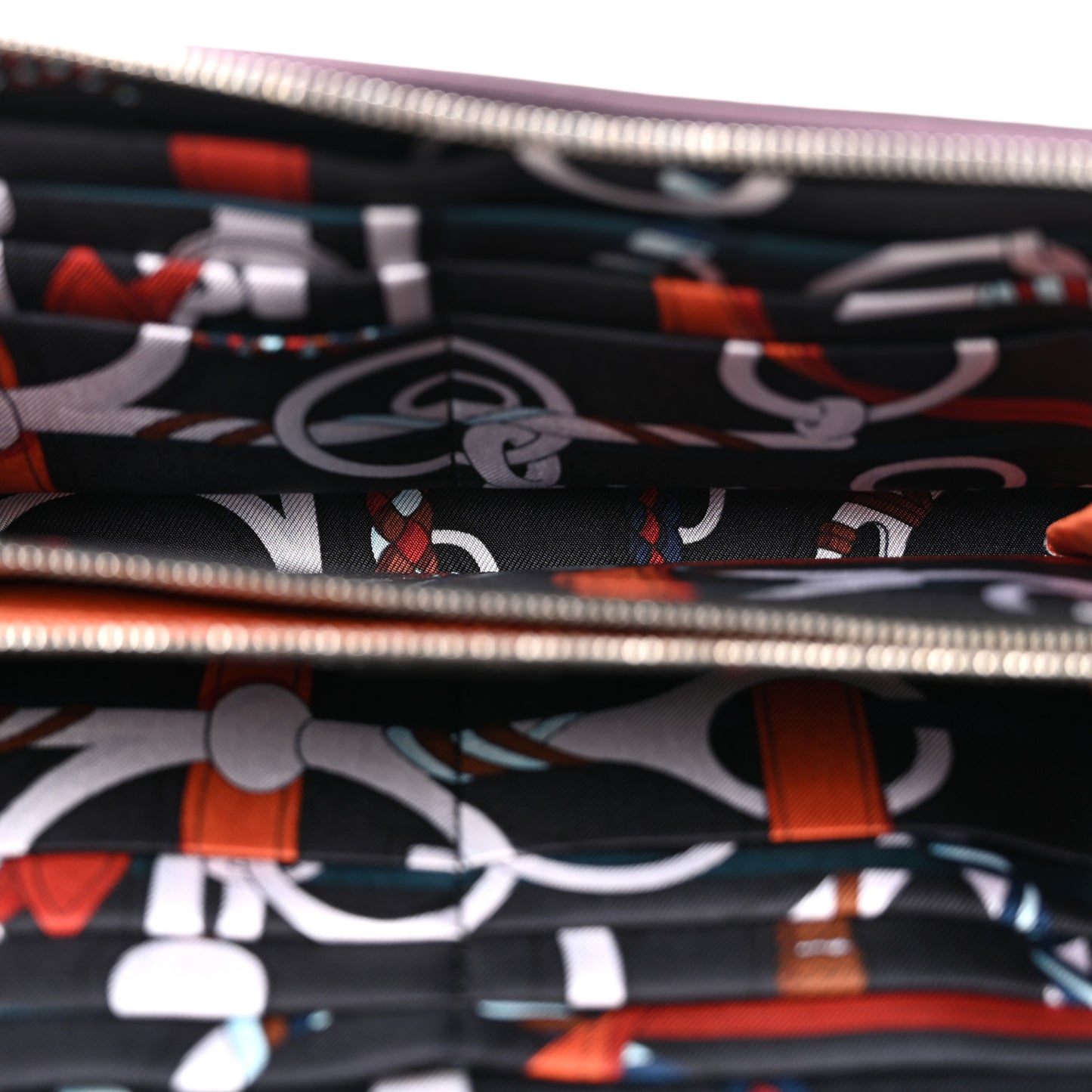 Epsom Silk'In Wallet Raisin