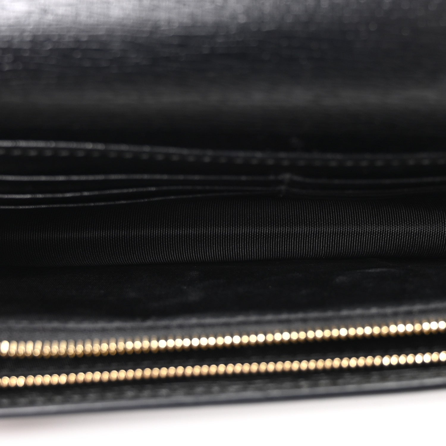 Gucci Textured Calfskin Script Logo Wallet On Chain Black 4 of 9
