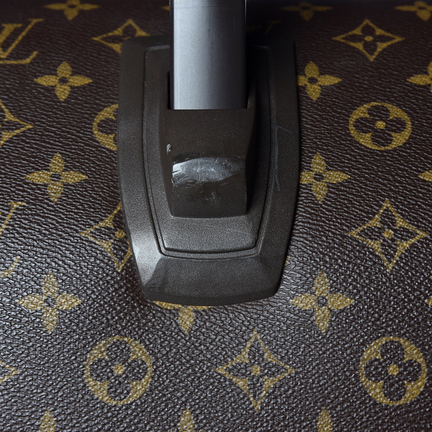 Monogram Pegase 65