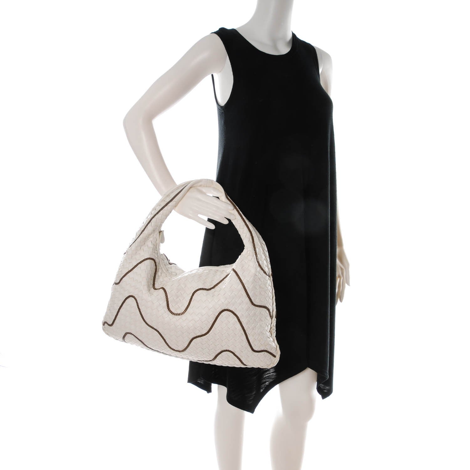 Bottega Veneta Nappa Intrecciato Medium Veneta Chain Hobo White 2 of 8
