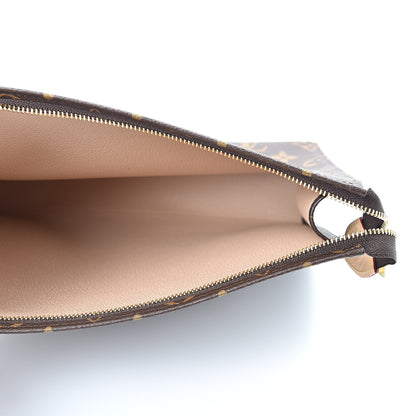 Louis Vuitton Monogram Toiletry Pouch 26 4 of 8