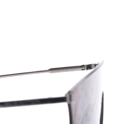 Louis Vuitton Showdown Sunglasses Black 5 of 9