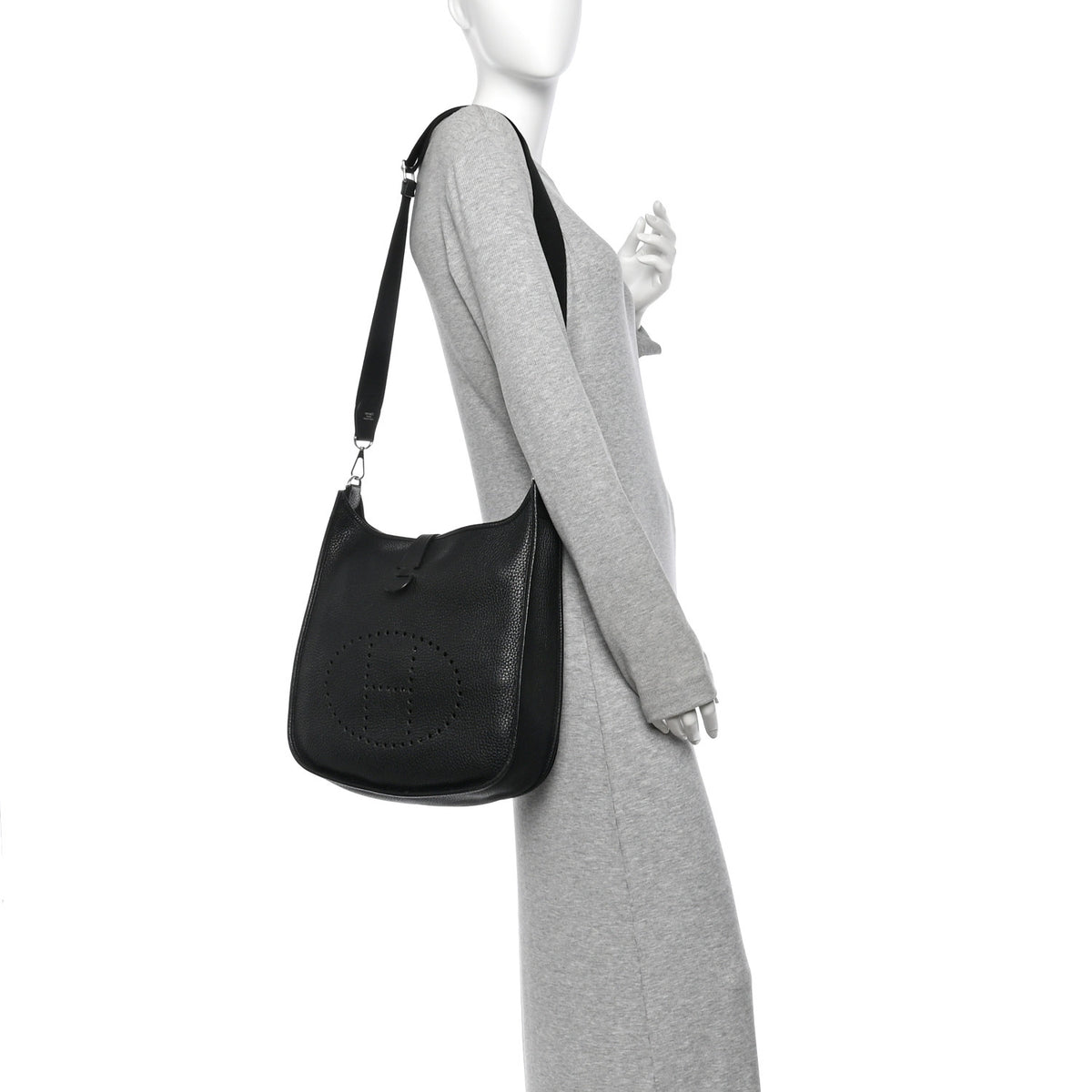 Hermes Taurillon Clemence EVELYNE III GM Black 3 of 21