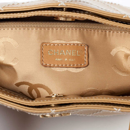 Chanel Leathter Contrast Stitch Small Surpique Tote 7 of 10