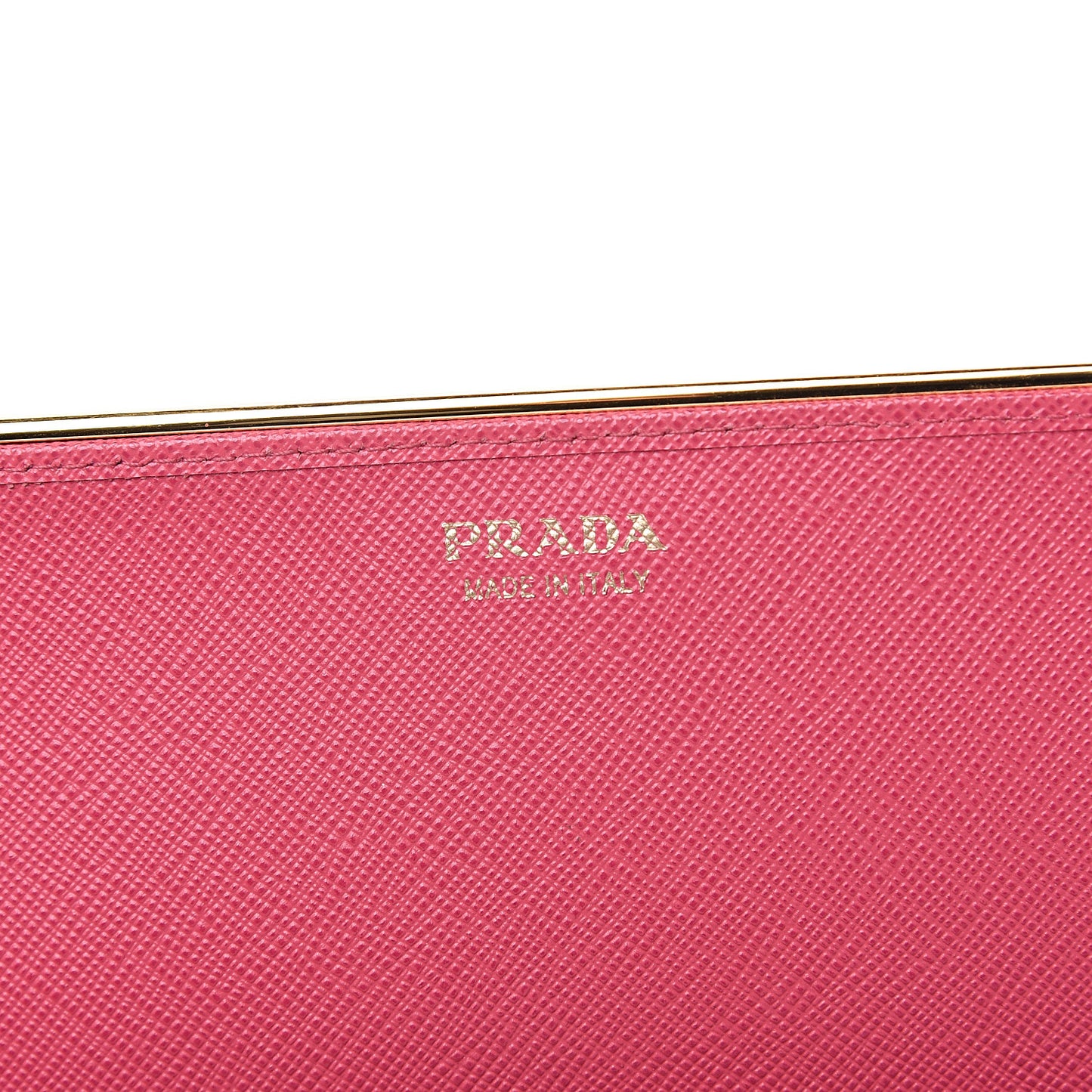 Saffiano Metal Bar Chain Wallet Peonia