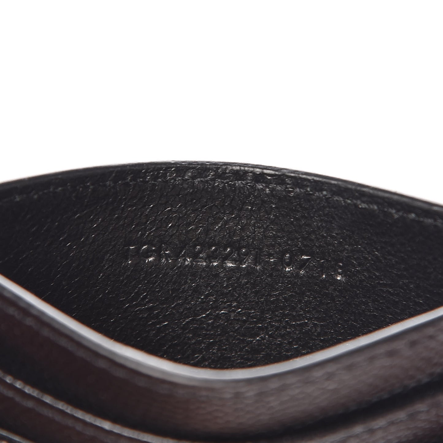 Grain De Poudre Matelasse Chevron Monogram Credit Card Case Black