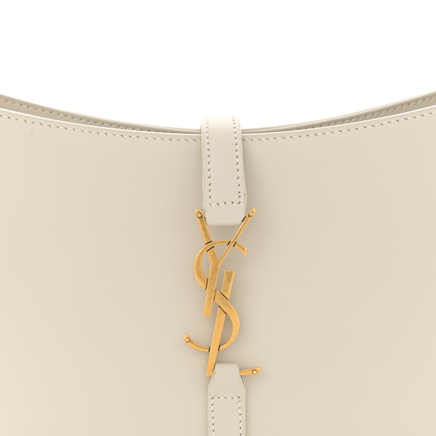 Smooth Calfskin Le 5 A 7 Hobo Crema Soft