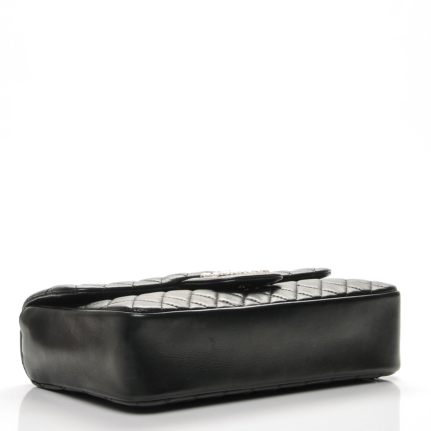 Lambskin Quilted Medium Westminster Pearl Flap Black