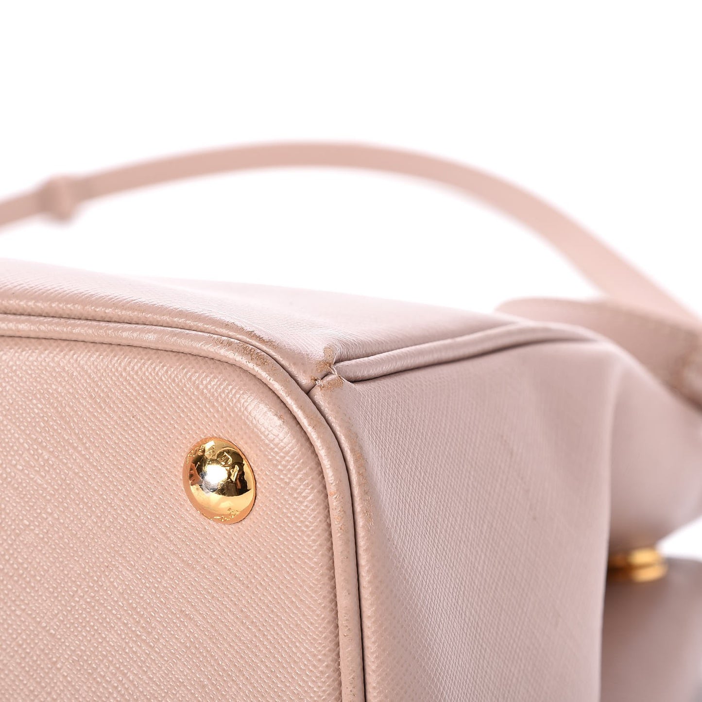 Saffiano Medium Galleria Double Zip Tote Cammeo