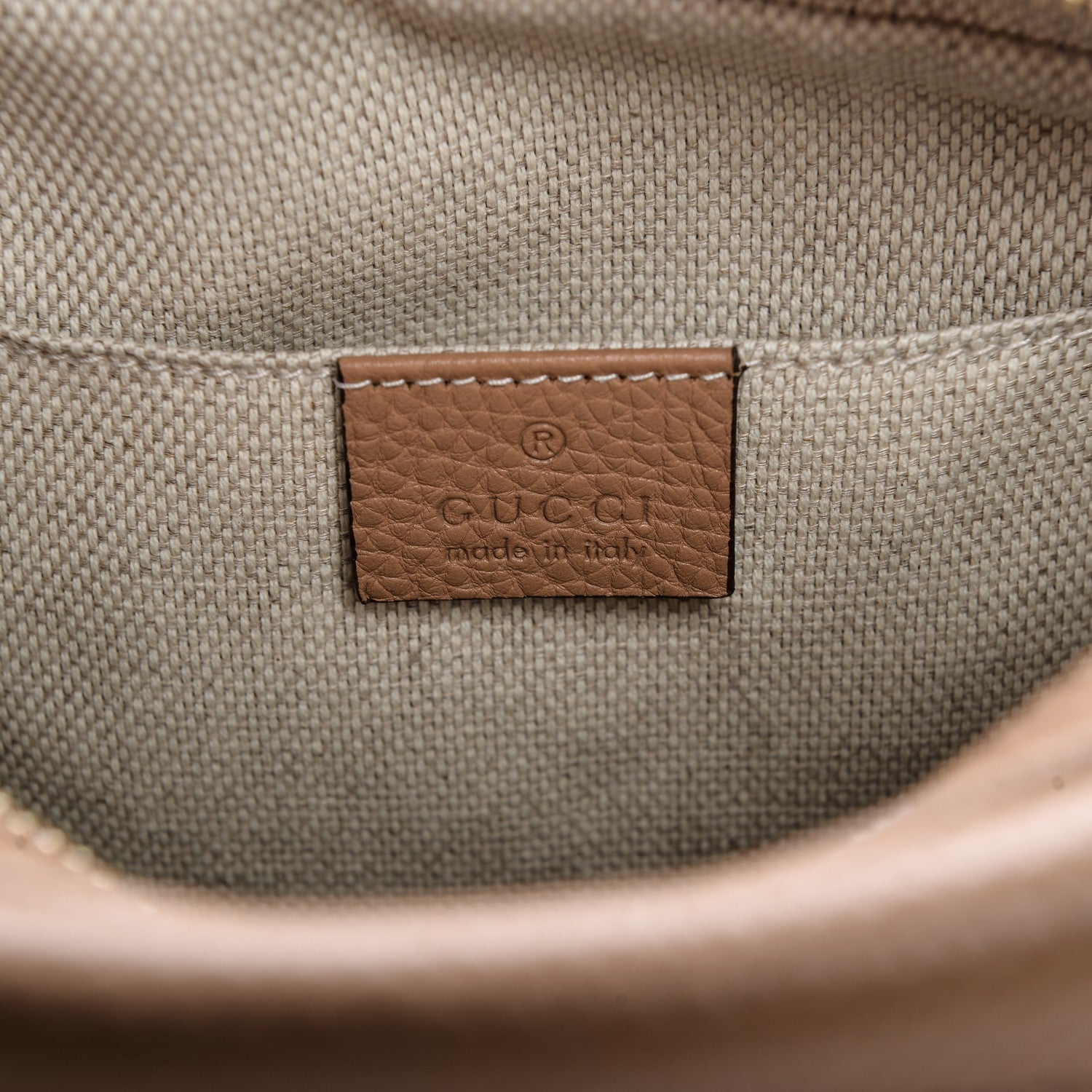 Gucci Pebbled Calfskin Small Soho Disco Bag Camelia 6 of 7