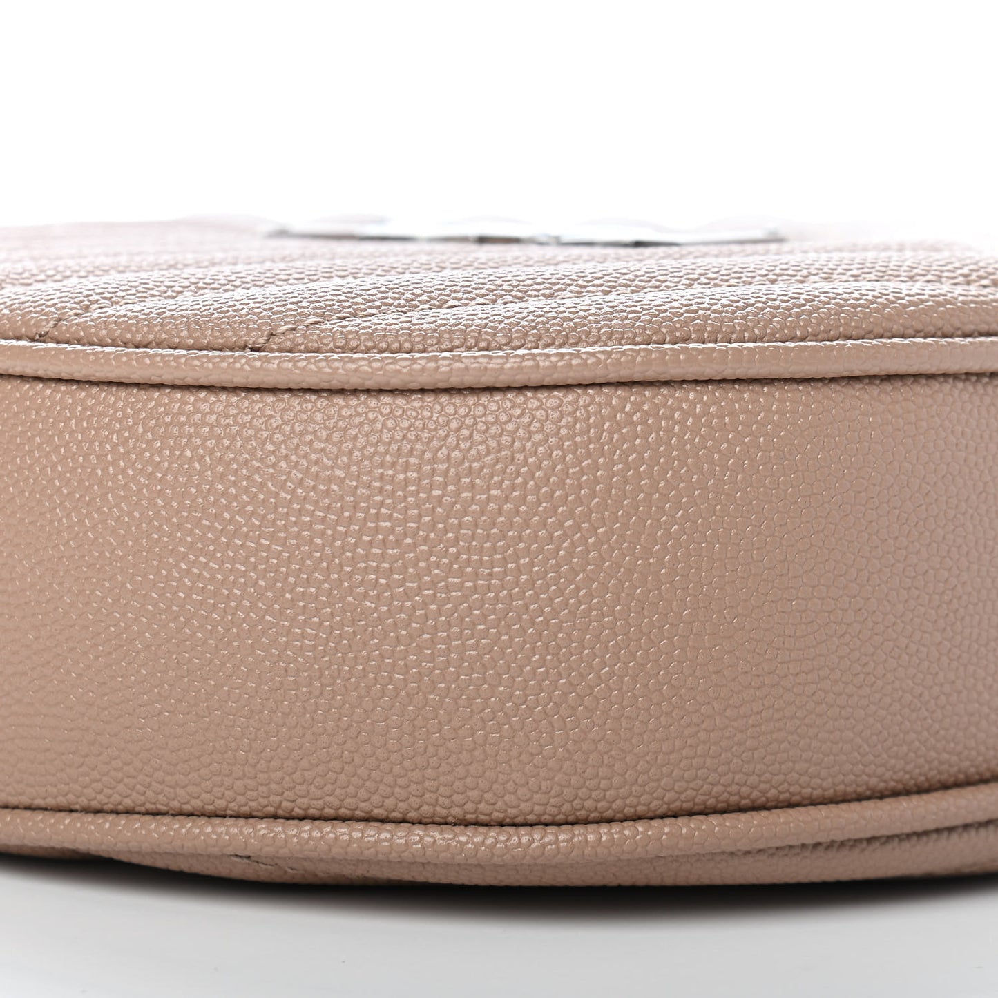 Grain De Poudre Matelasse Chevron Quilted Round Vinyle Camera Bag Gold Sand