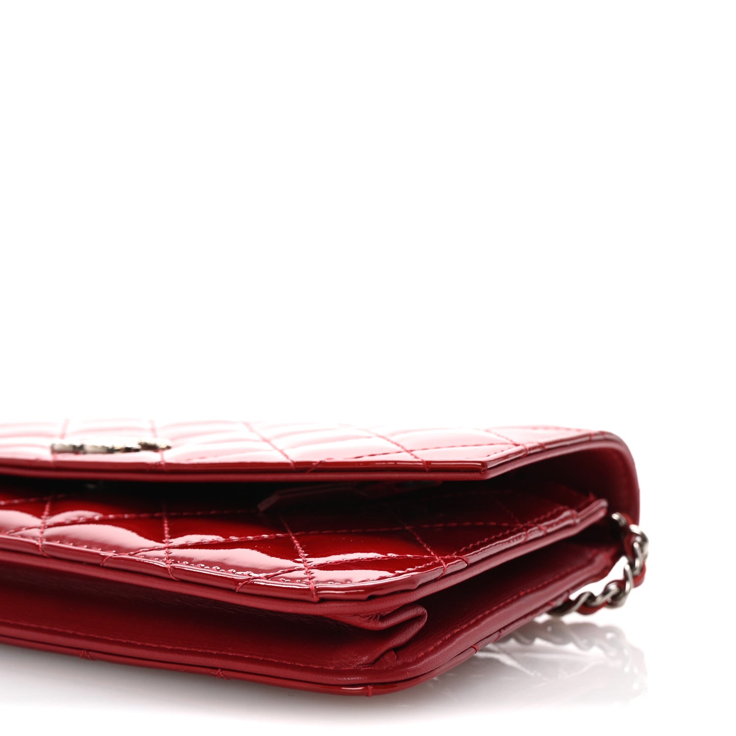 Patent Quilted Brilliant Wallet On Chain WOC Red