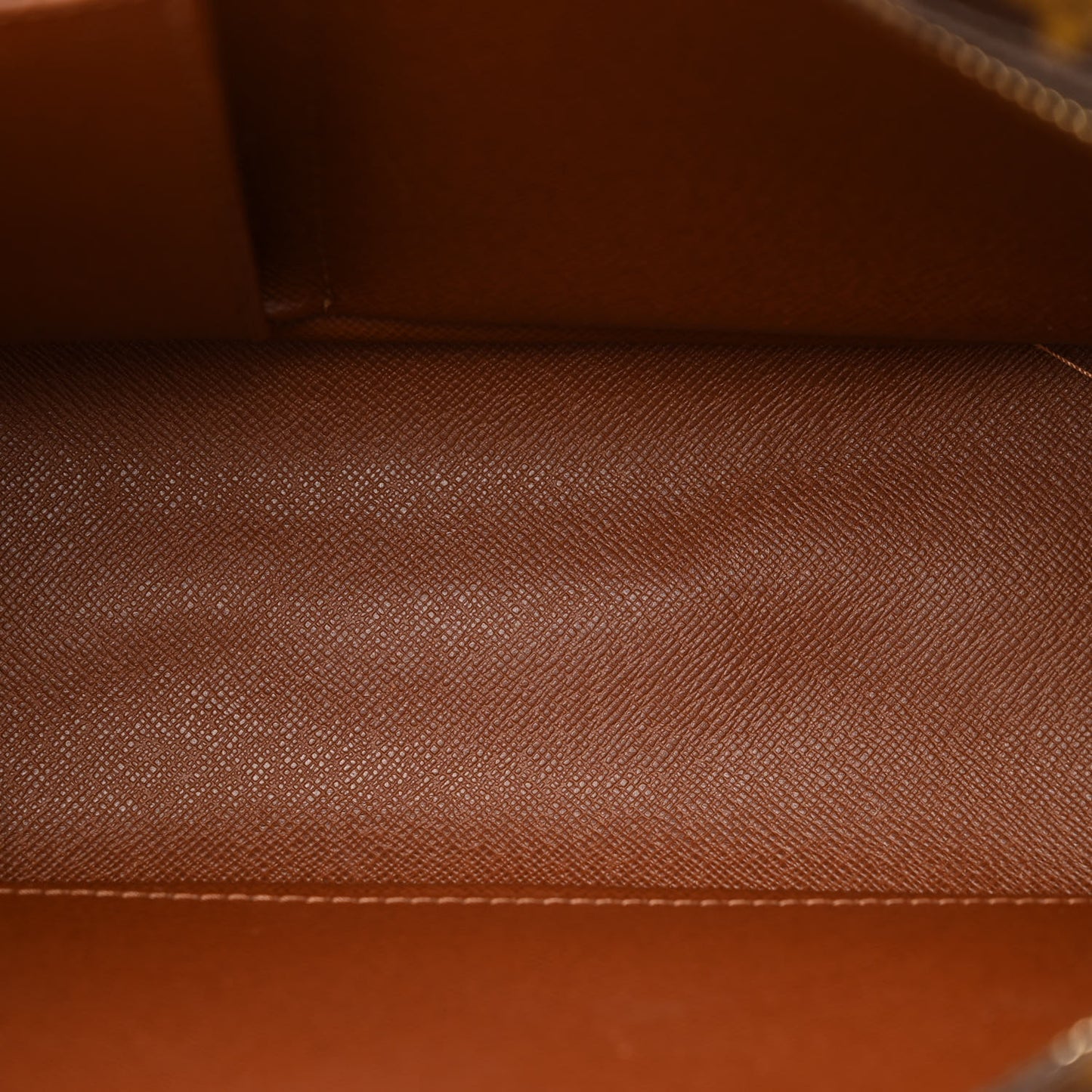 Monogram Cite MM