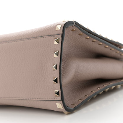 Valentino Garavani Grained Calfskin Rockstud Flip Lock Tote Poudre 11 of 13
