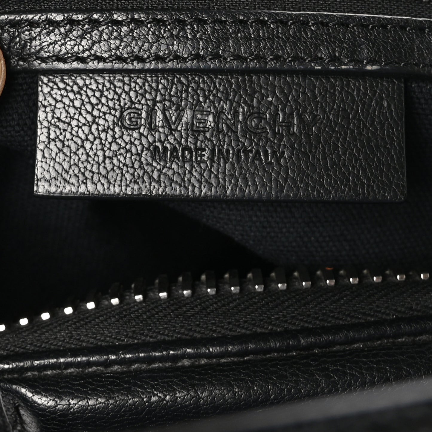 Sugar Goatskin Small Antigona Black