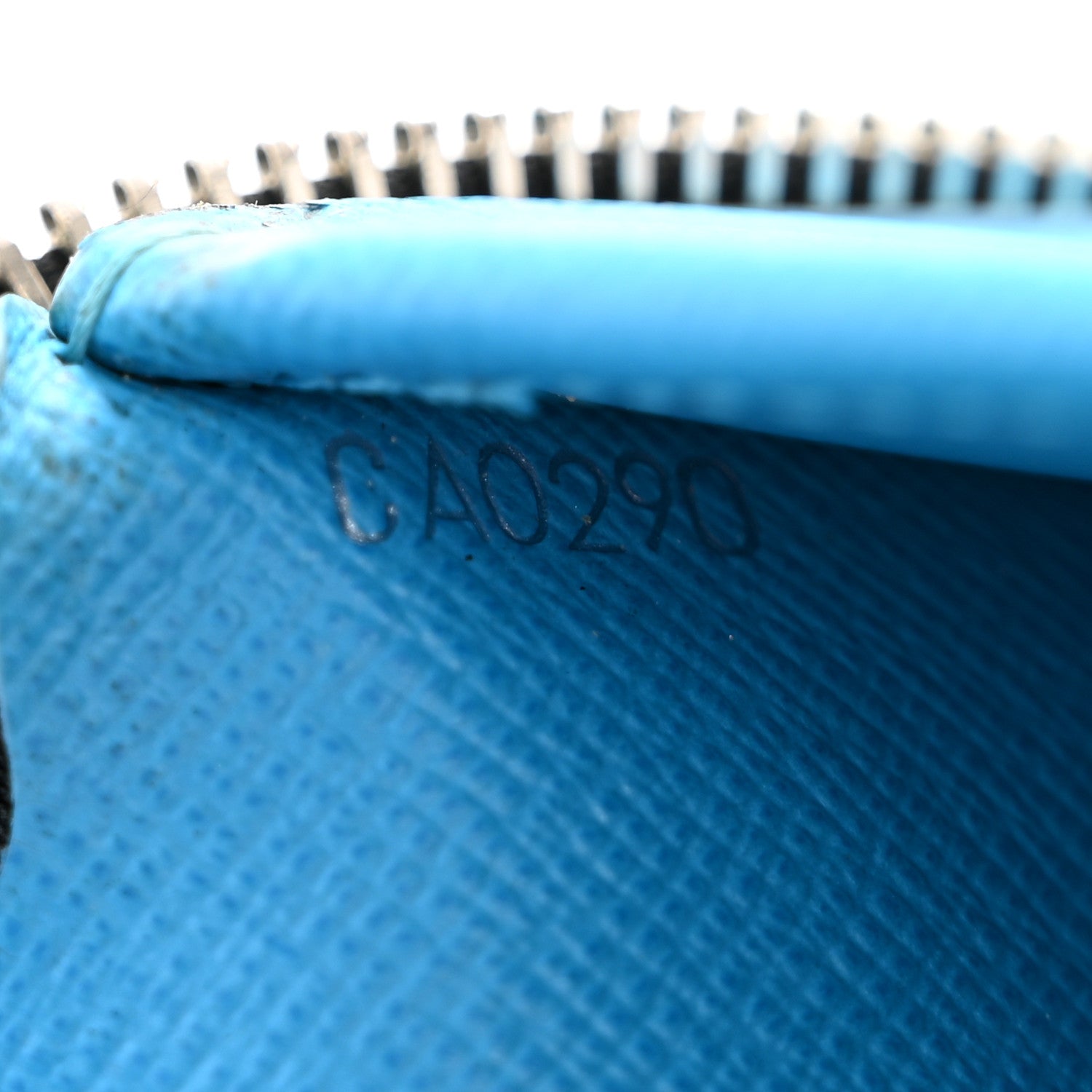 Louis Vuitton Taigarama Vertical Zippy Wallet Blue Lagoon 7 of 10