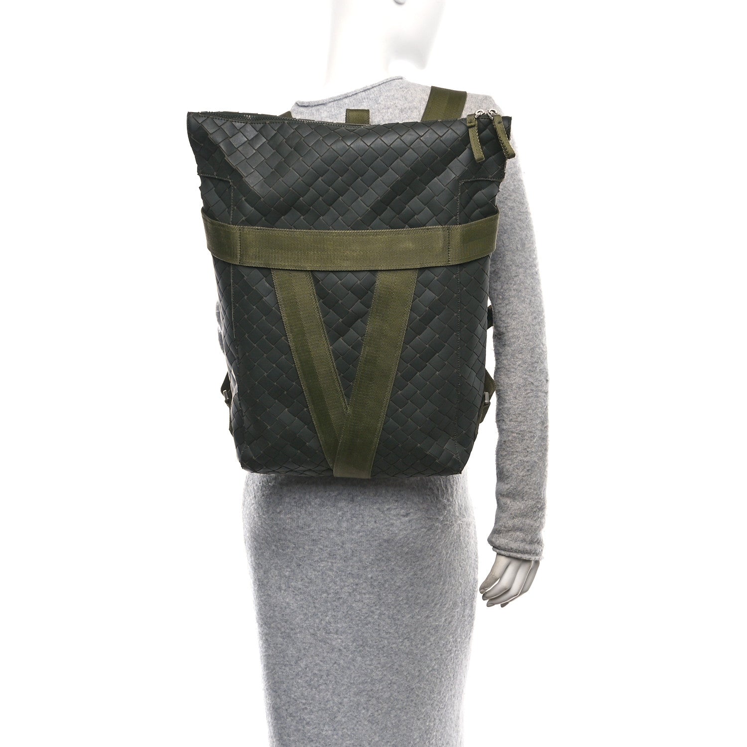 Bottega Veneta Intreccio Rubber Backpack Camping 2 of 10