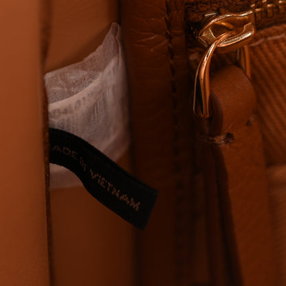Marc Jacobs Grained Calfskin Medium The Tote Bag Argan Oil 7 of 10