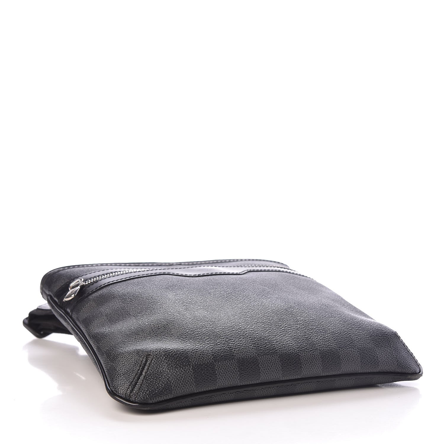 Louis Vuitton Damier Graphite Thomas 4 of 10