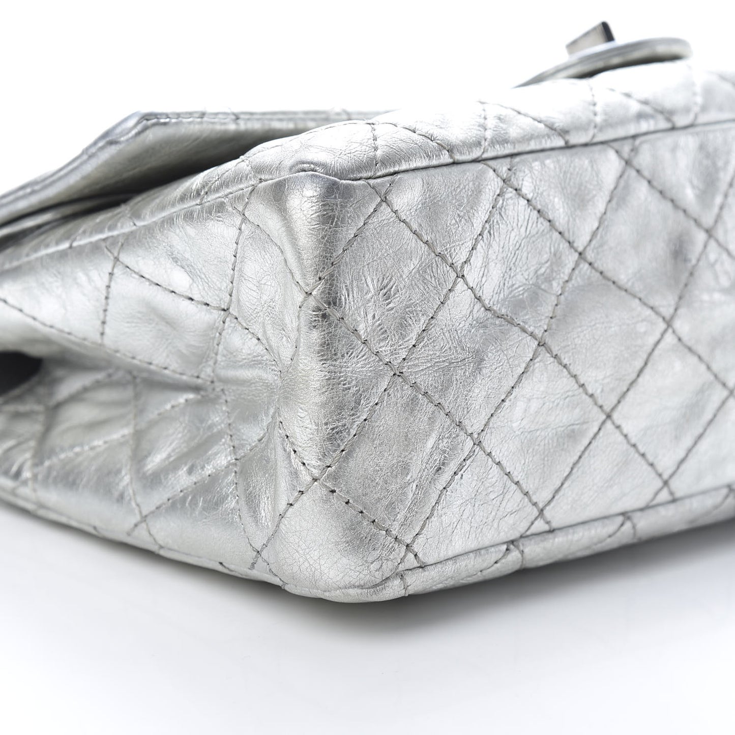 Metallic Aged Calfskin Quilted 2.55 Reissue 226 Flap Silver