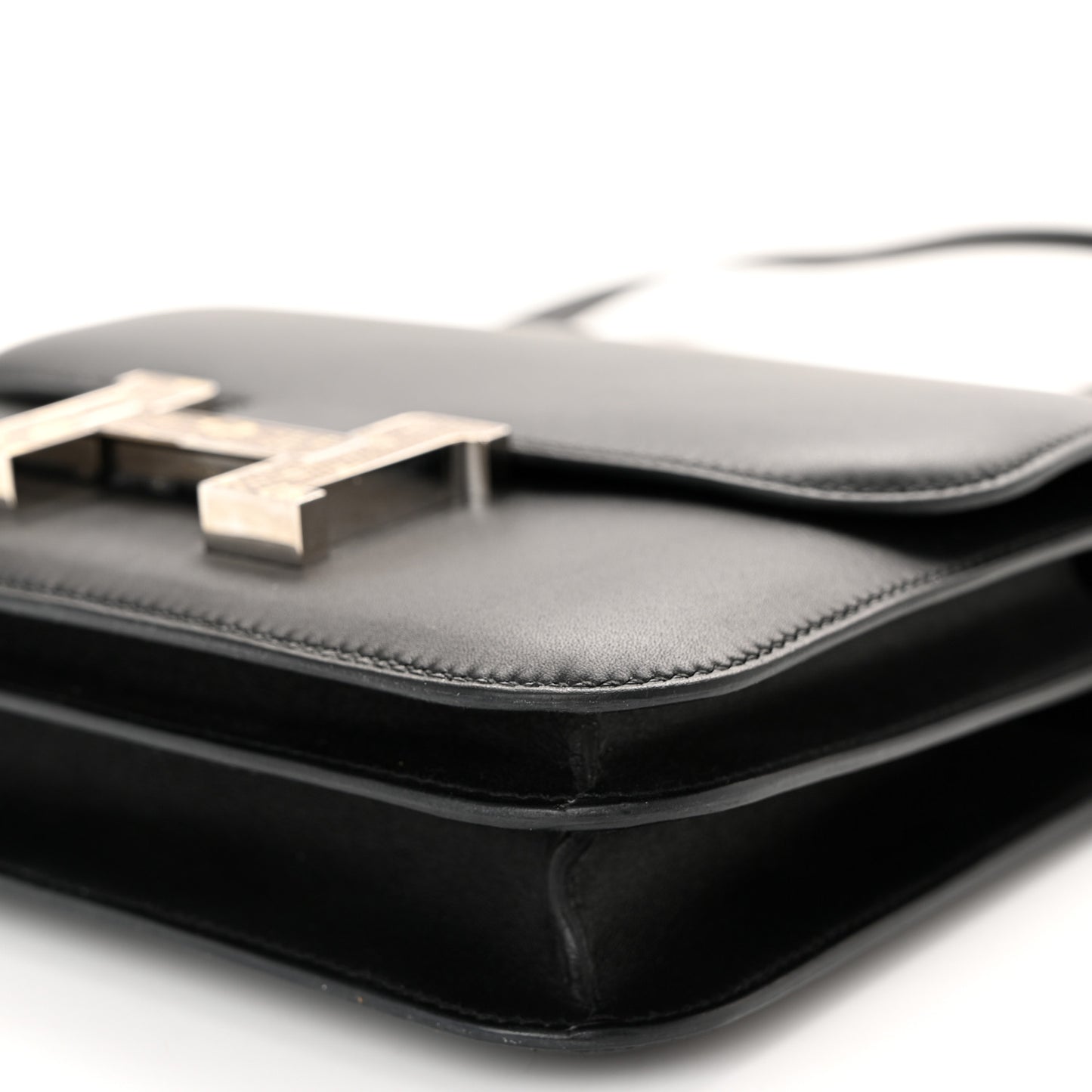 Veau Monsieur Lizard Constance 18 Black Ombre