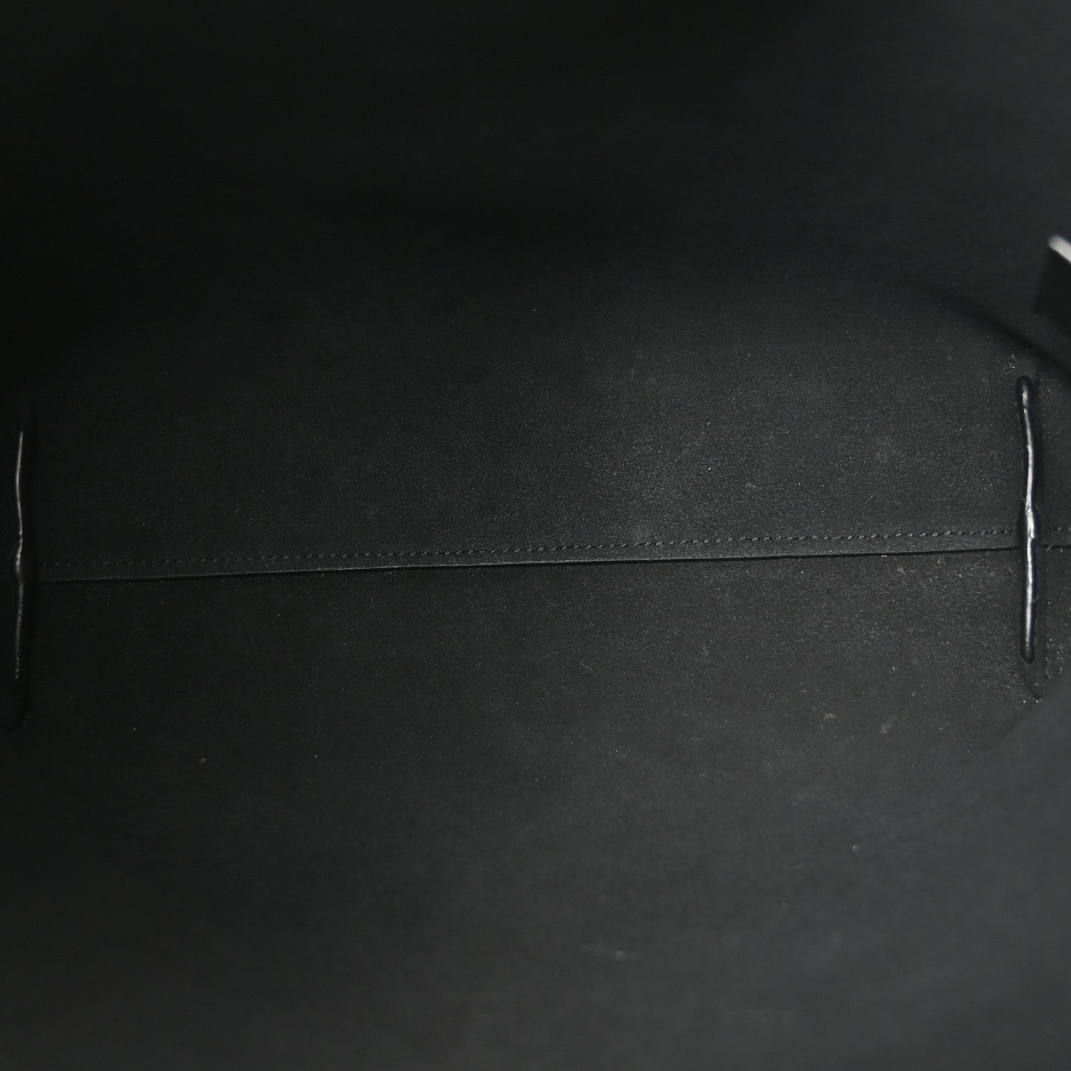 Saint Laurent Calfskin Toy Shopping Tote Black 4 of 8