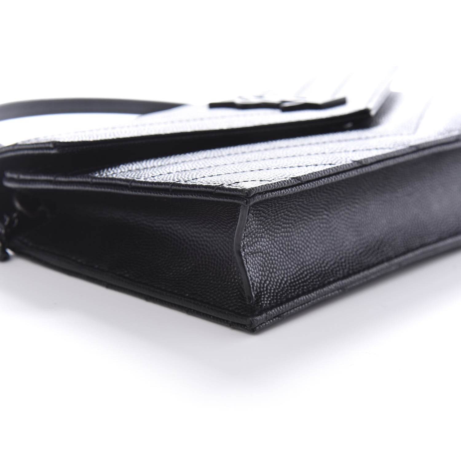 Saint Laurent Grain De Poudre Matelasse Chevron Monogram Envelope Chain Wallet Black 8 of 10