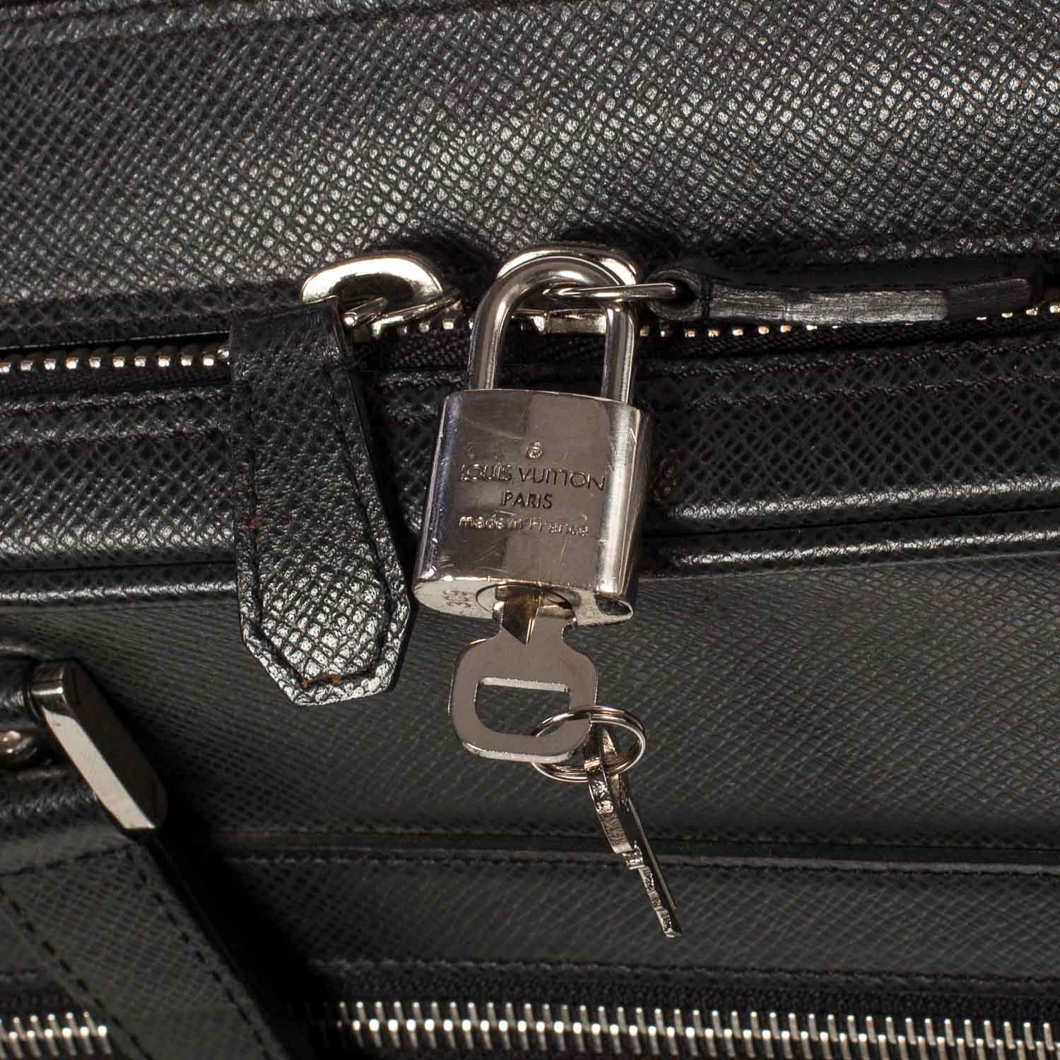 Louis Vuitton Taiga Alexander Briefcase Slate 5 of 9