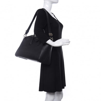 Givenchy Sugar Goatskin Medium Antigona Black 2 of 9