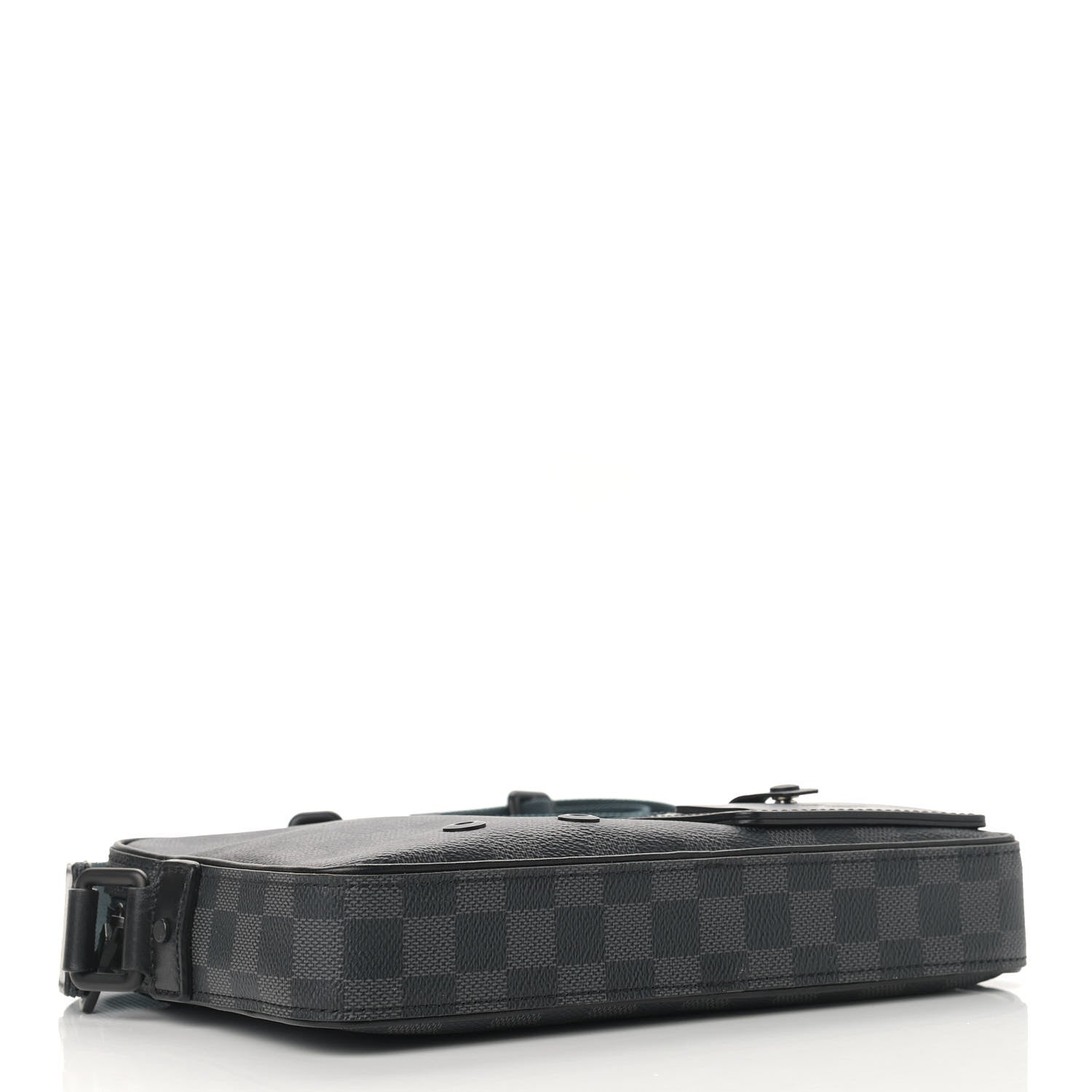 Louis Vuitton Damier Graphite Alpha Messenger Bag 4 of 10