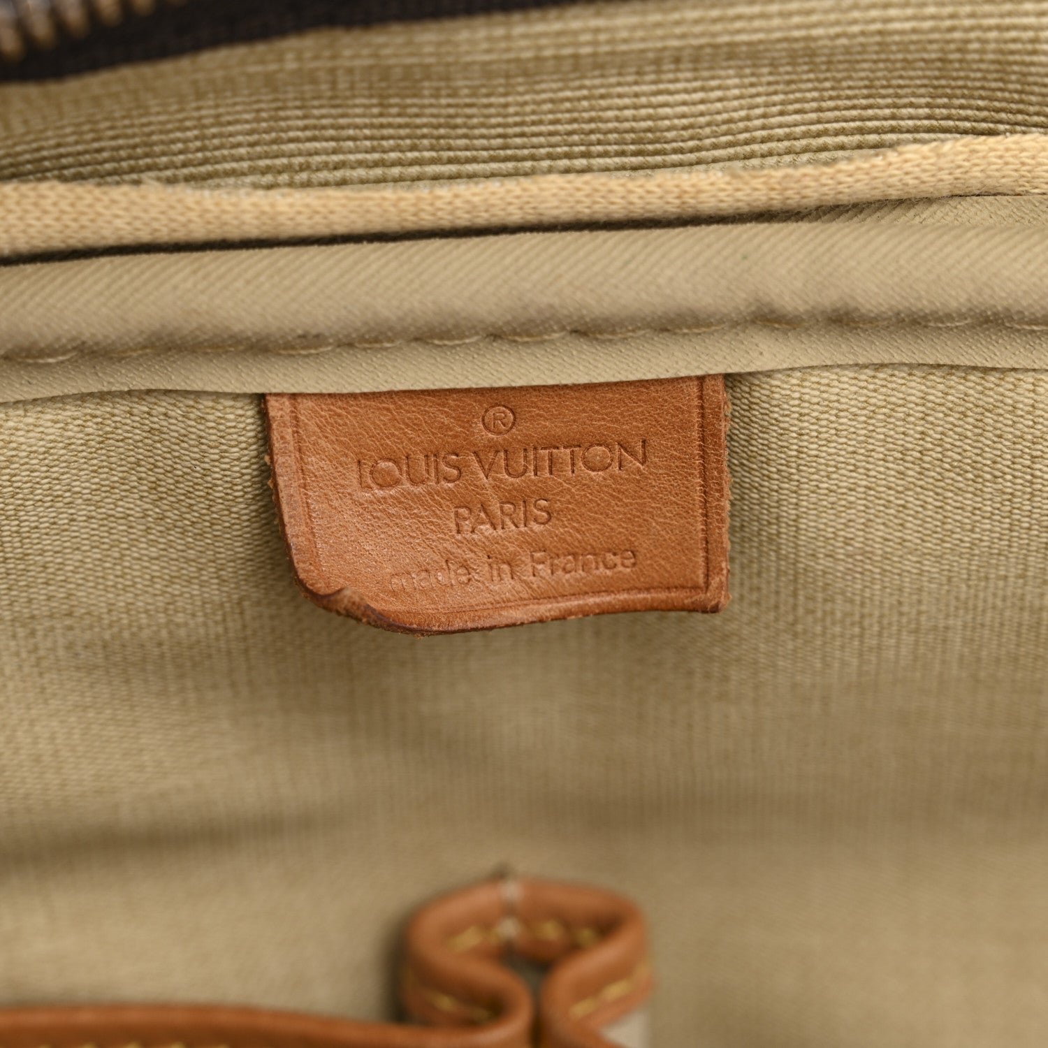 Louis Vuitton Monogram Deauville 6 of 11