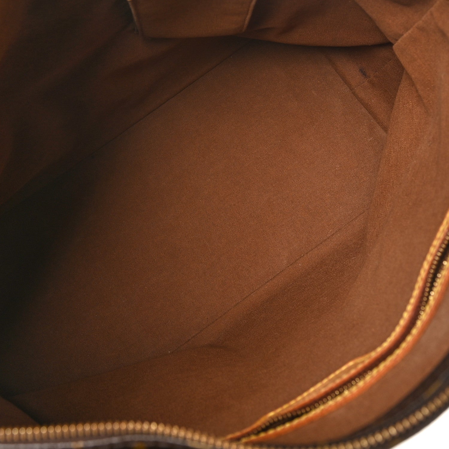 Louis Vuitton Monogram Cabas Mezzo 5 of 9