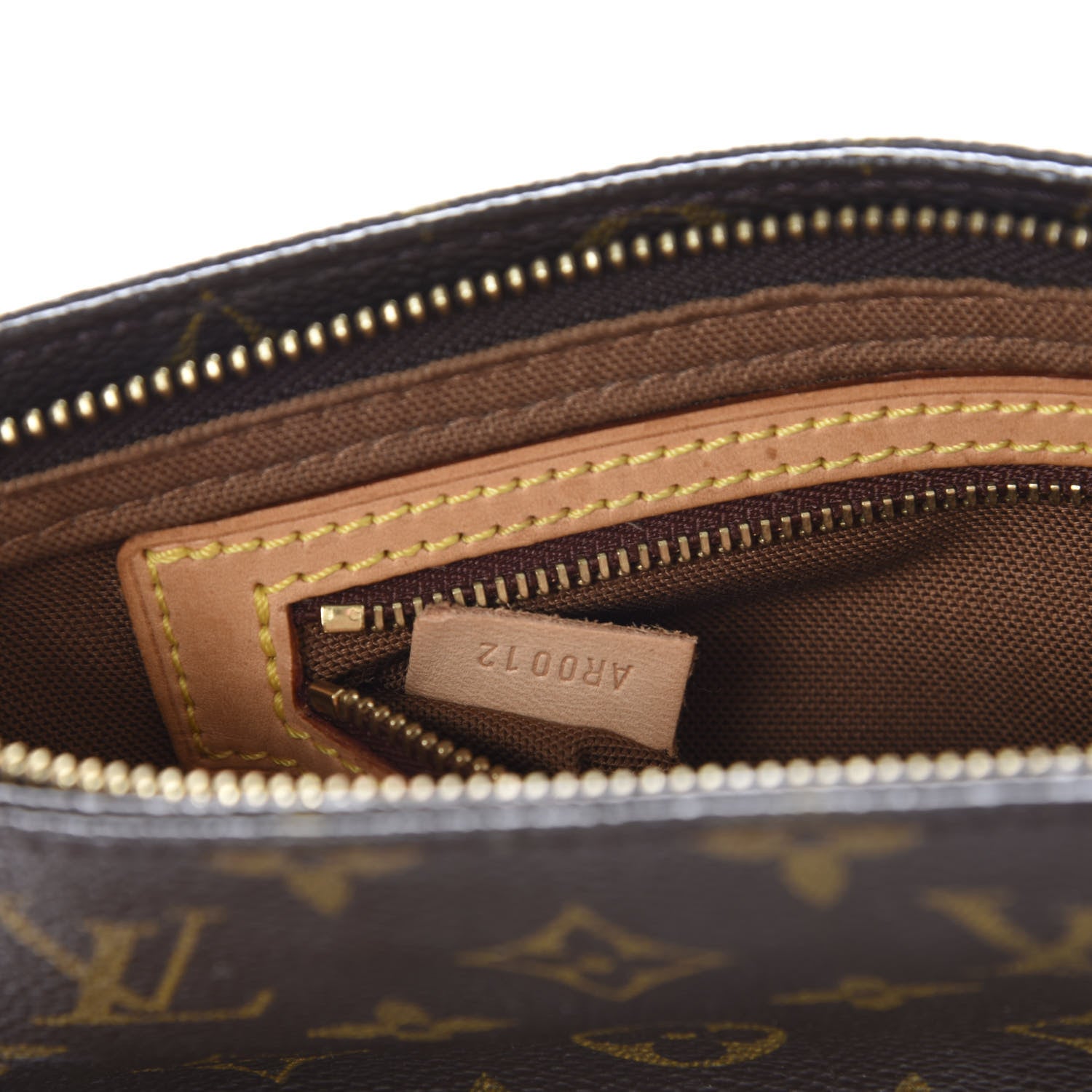Louis Vuitton Monogram Trotteur 10 of 11