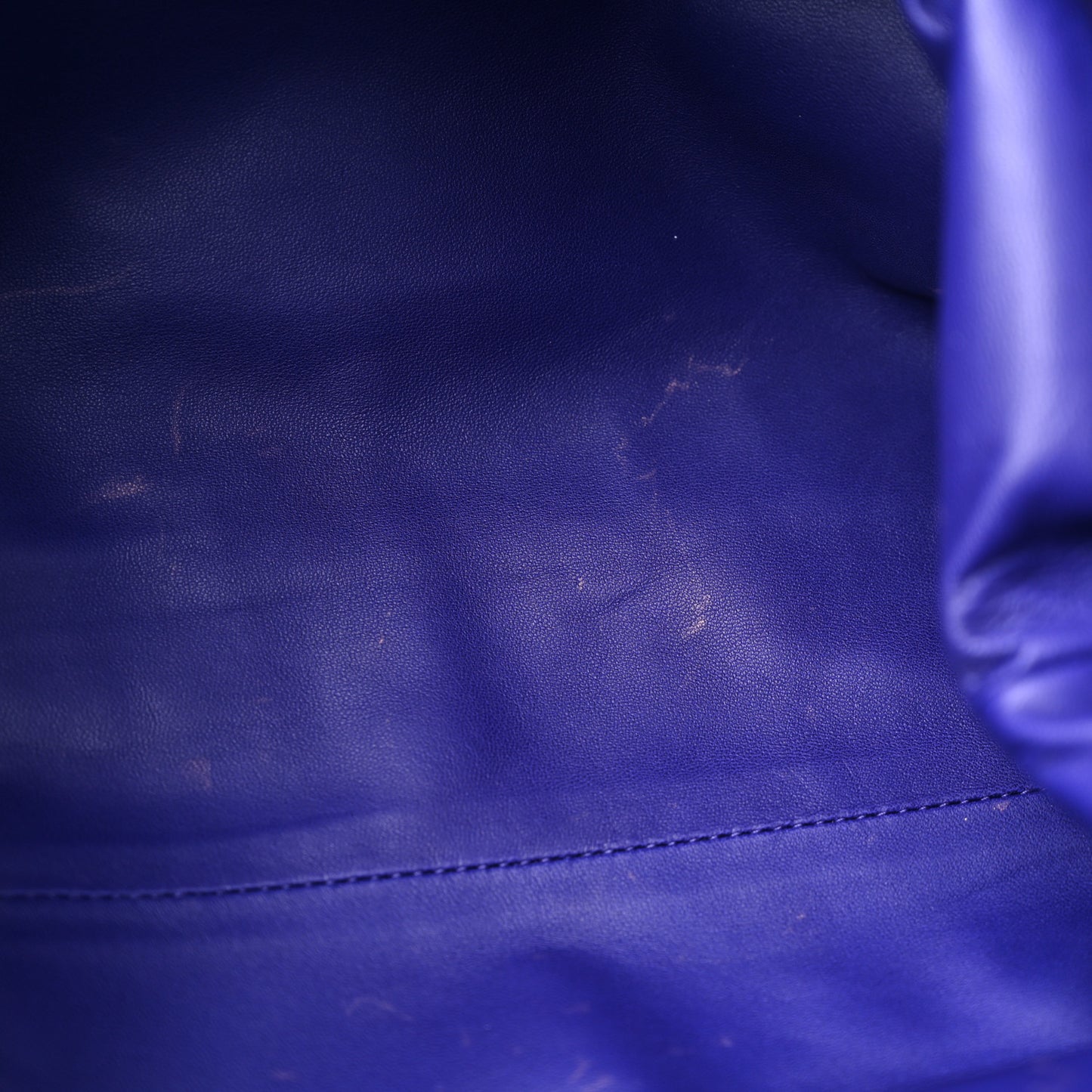 Metallic Crinkled Lambskin The Pouch Viola