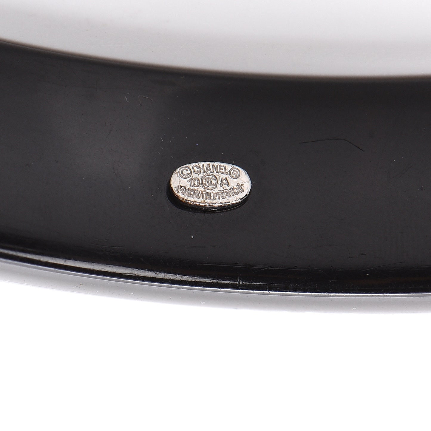 Resin Crystal Snowflake CC Bangle Black