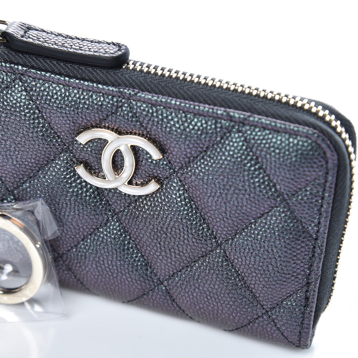 Iridescent Caviar Quilted Zipped Key Holder Case Black