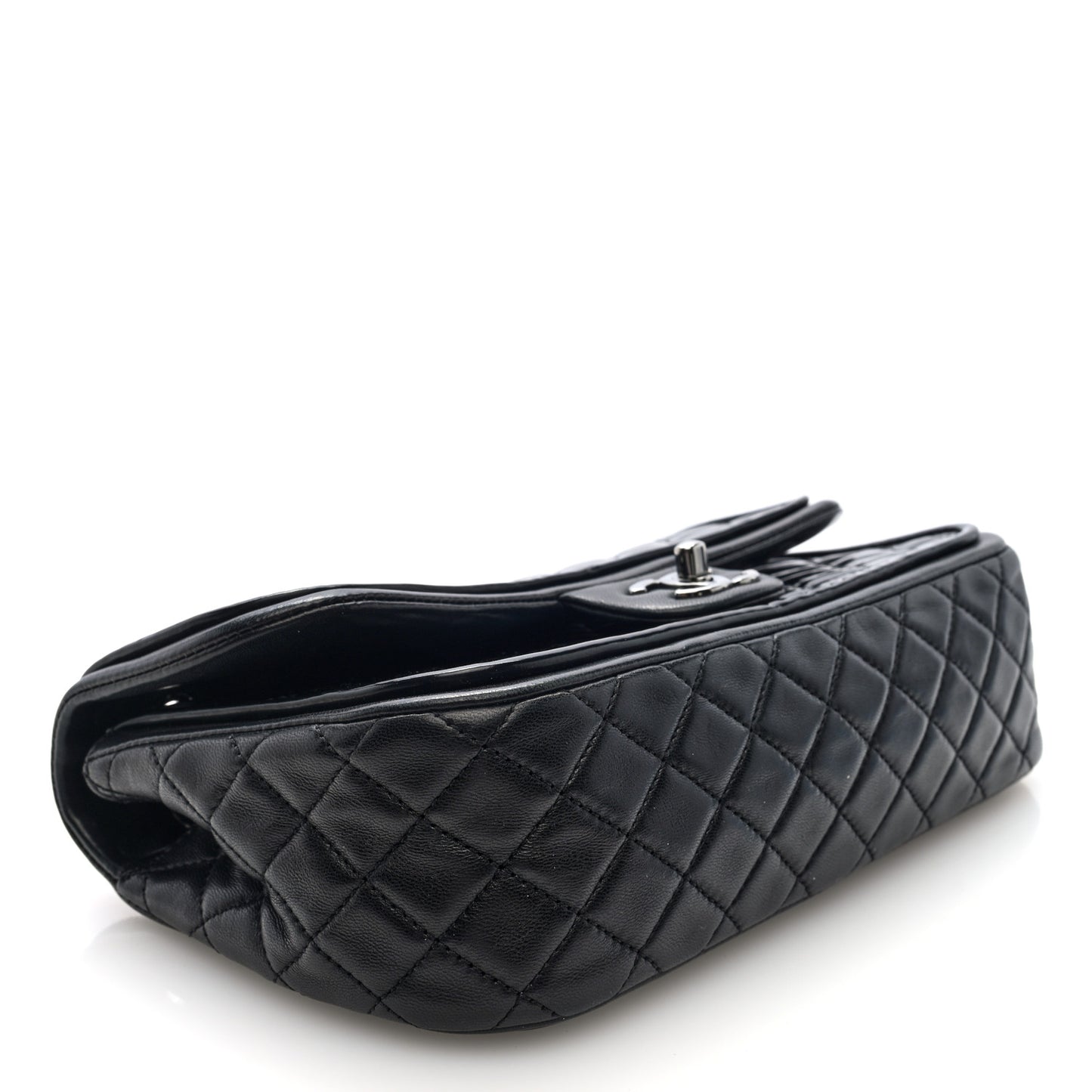 Patent Quilted Classic Twist Flap Bag Black