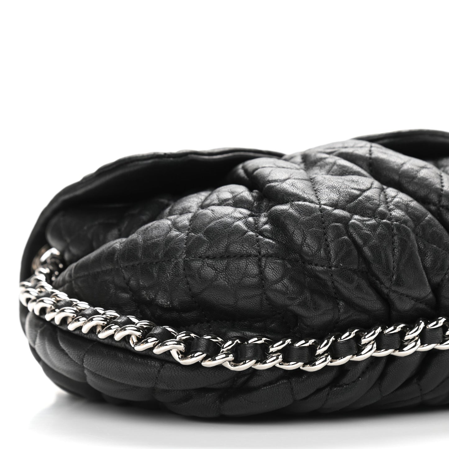 Washed Lambskin Quilted Medium Chain Around Messenger Black