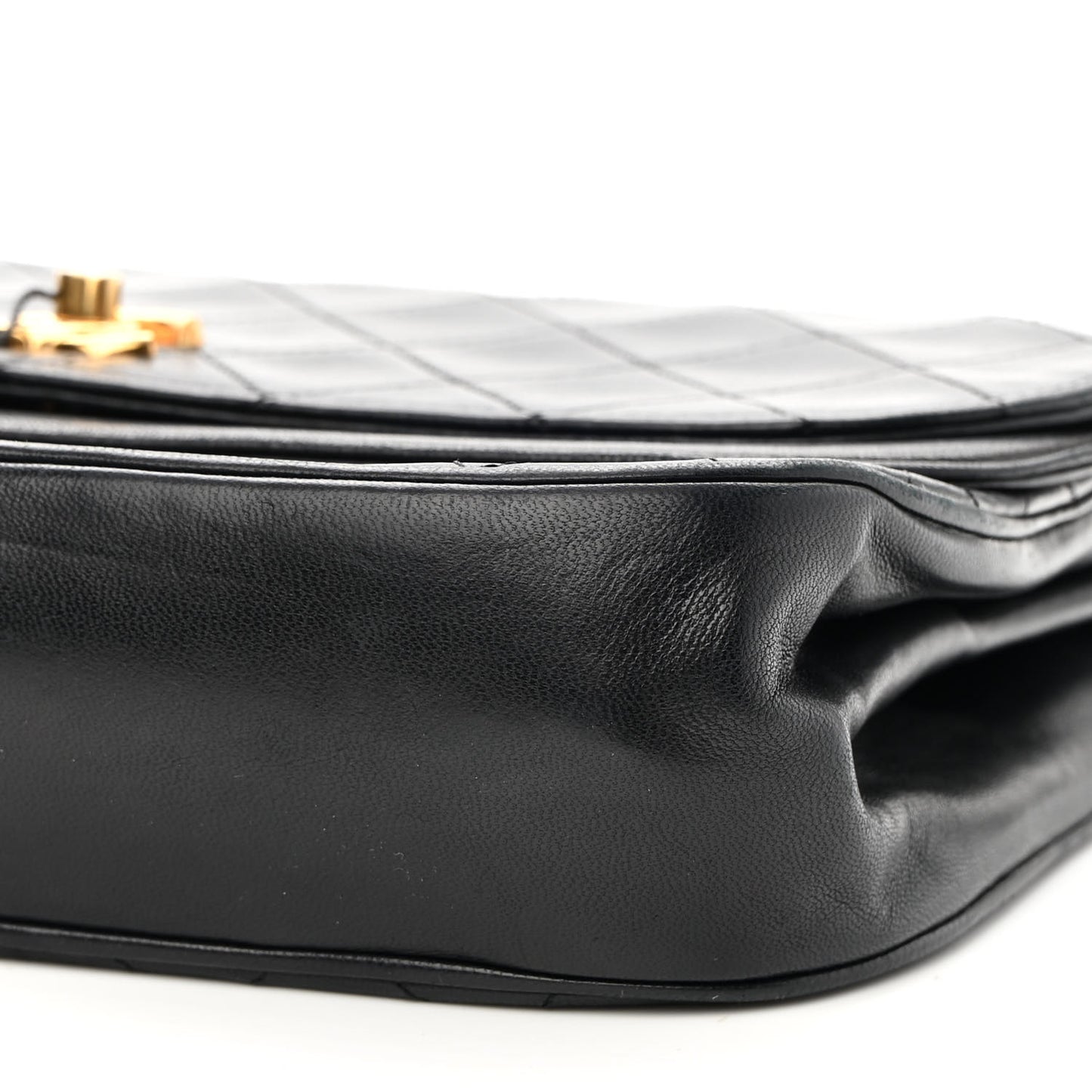 Lambskin Quilted Medium Round Double Flap Black