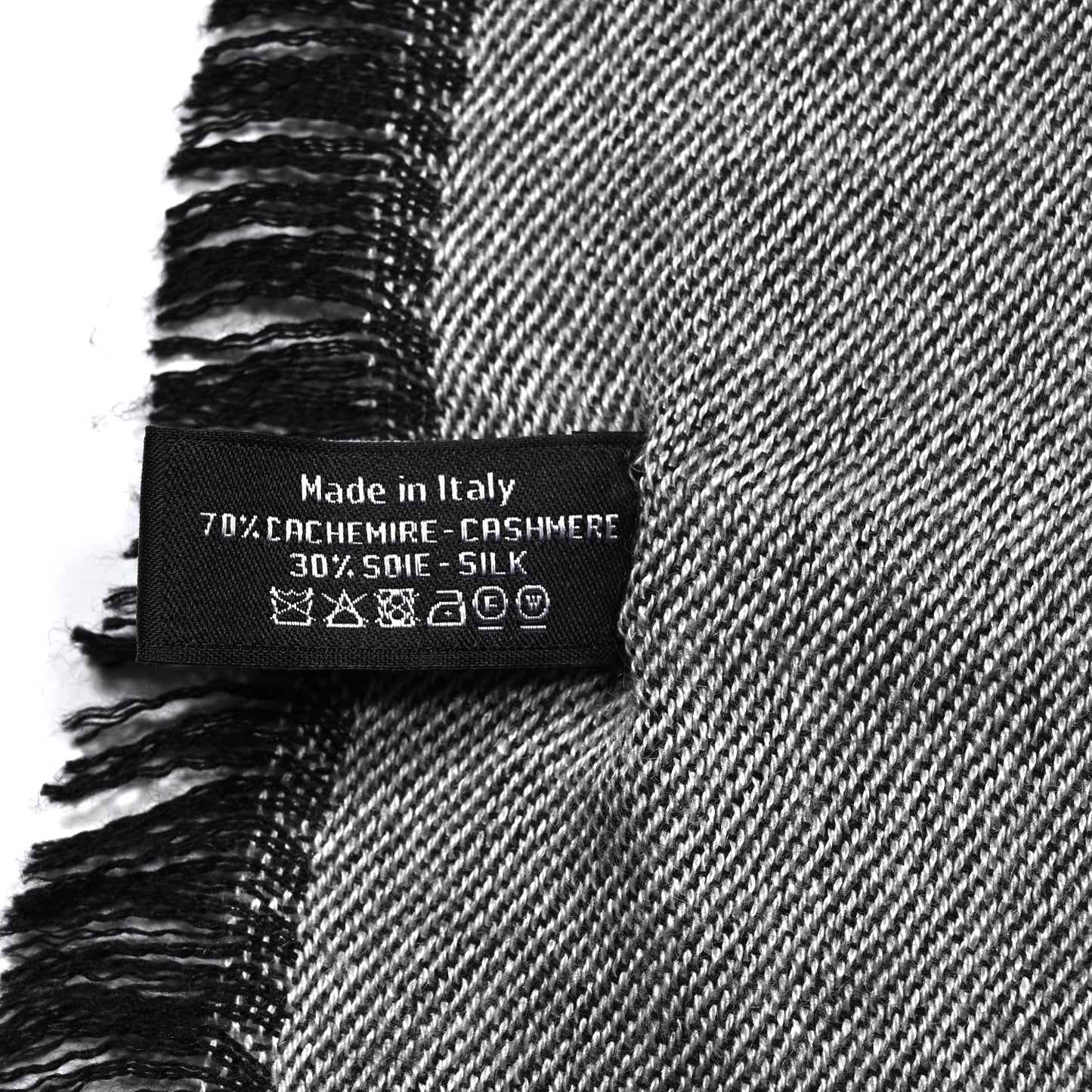 Cashmere Silk Quilted CC Logo Stole Black