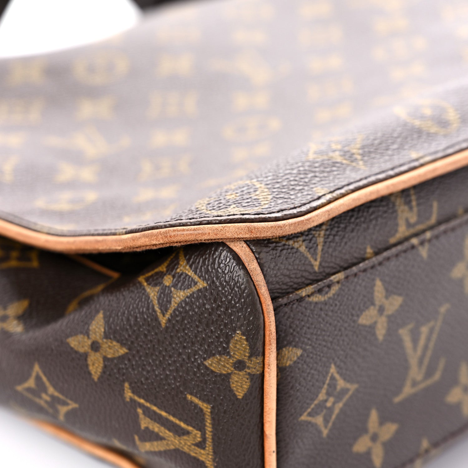 Louis Vuitton Monogram Abbesses Messenger Bag 8 of 25