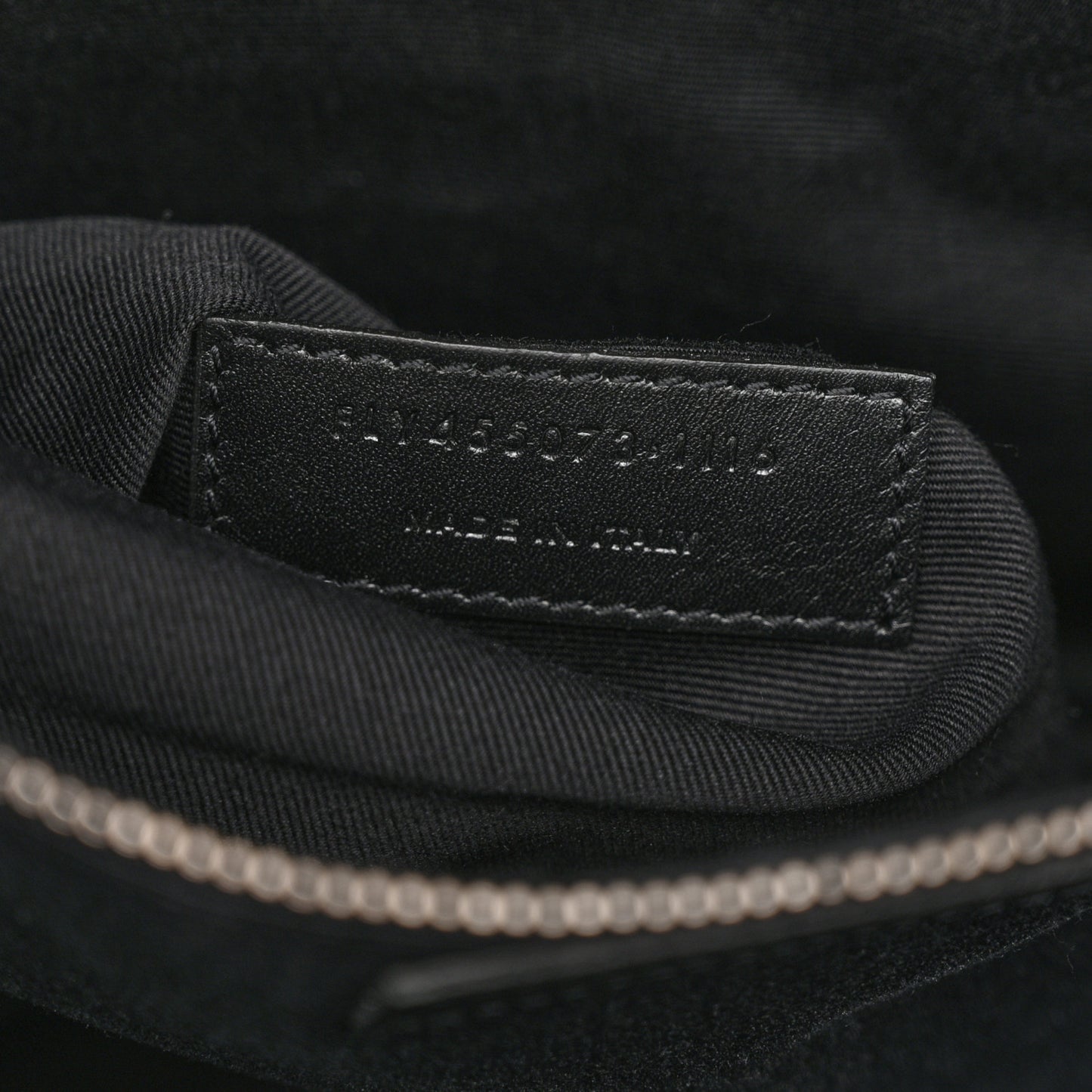 Suede Flat Messenger Bag Black