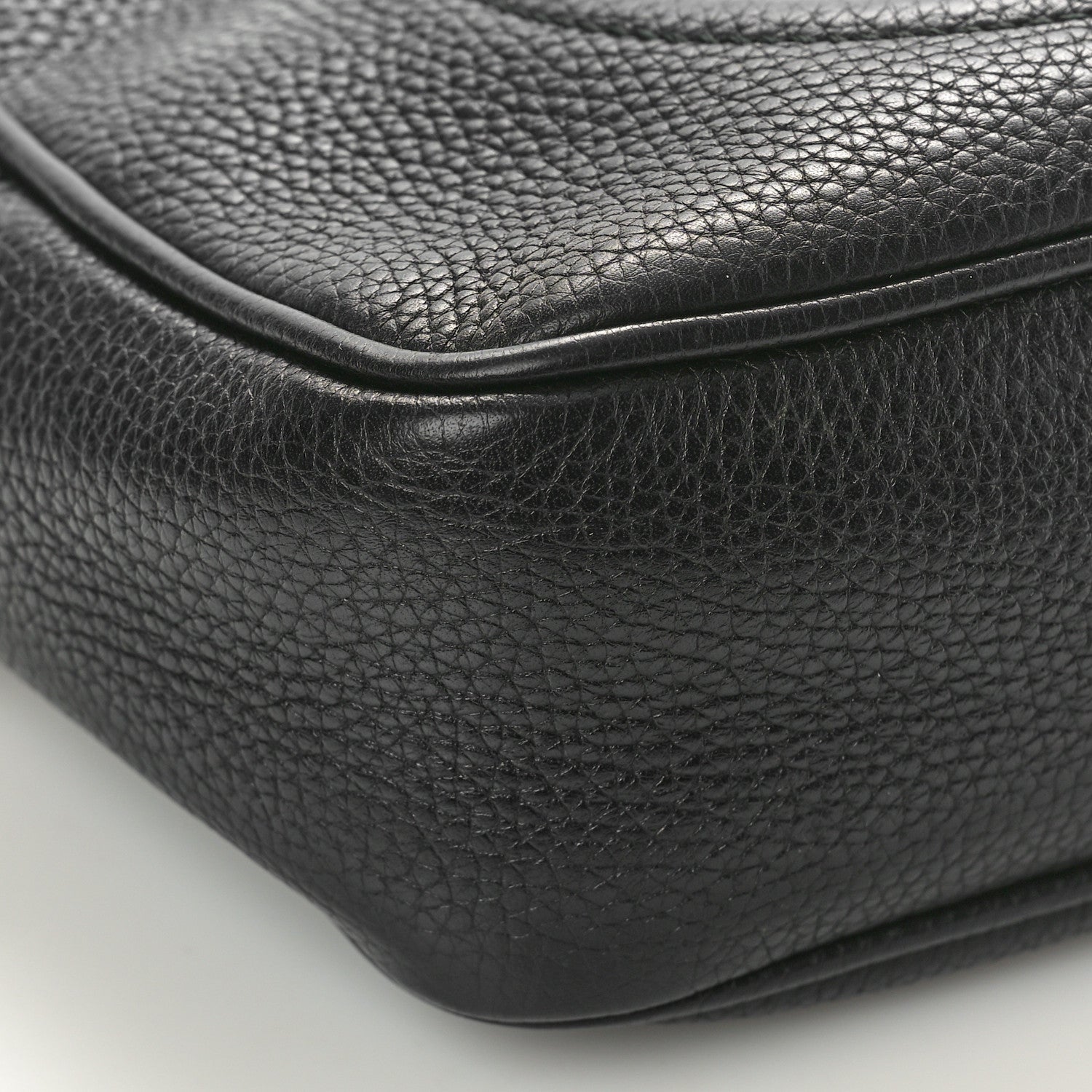 Gucci Pebbled Calfskin Small Soho Disco Bag Black 9 of 12