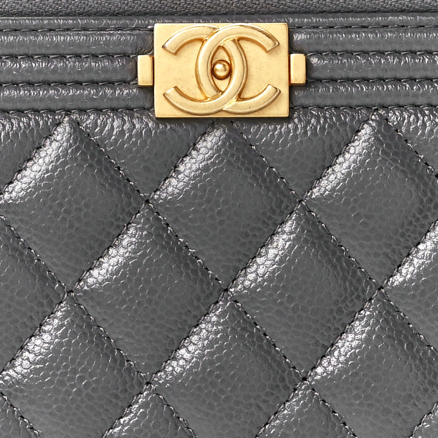 Caviar Quilted Boy Zip Phone Holder With Chain Grey